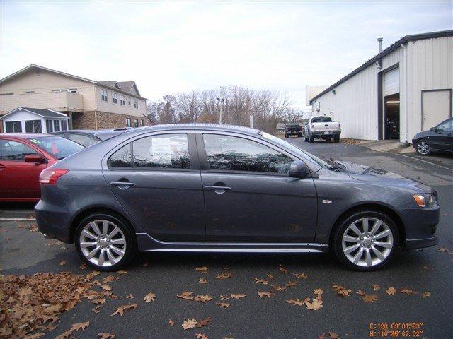 2010 Mitsubishi Lancer Sportback XL Super Duty Extended Cab