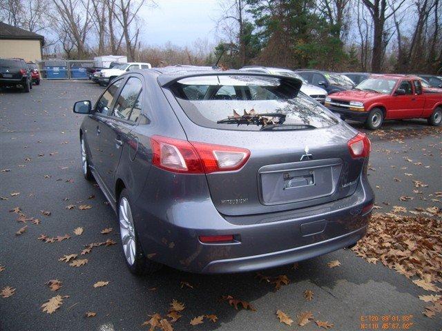 2010 Mitsubishi Lancer Sportback XL Super Duty Extended Cab