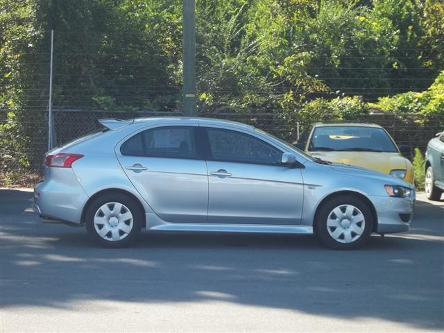 2011 Mitsubishi Lancer Sportback LS Premium Ultimate