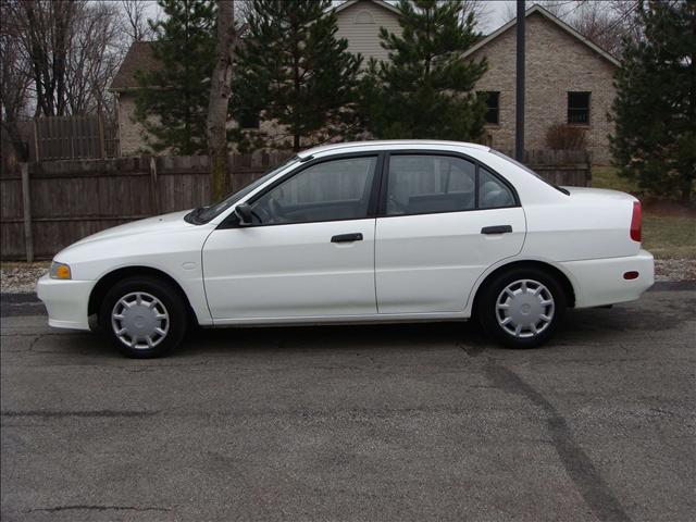 2001 Mitsubishi Mirage LW2