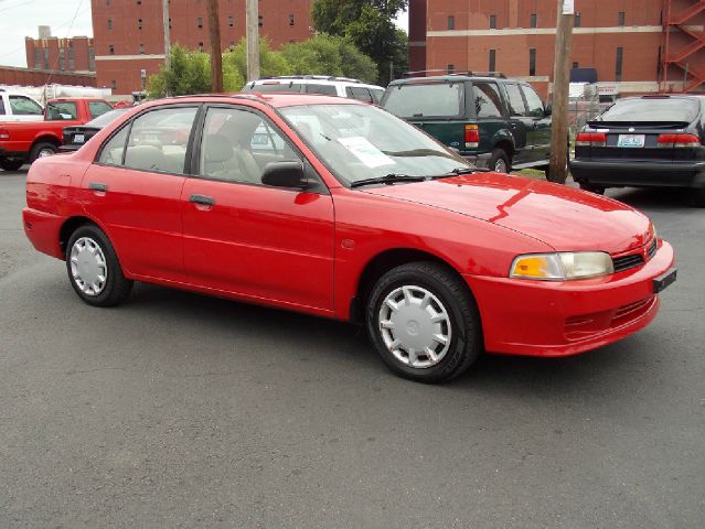 2001 Mitsubishi Mirage LW2