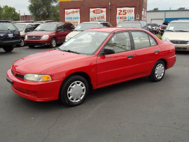 2001 Mitsubishi Mirage LW2