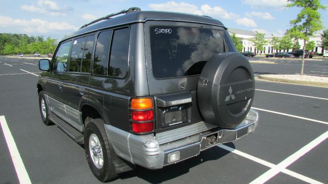 1997 Mitsubishi Montero 3.2