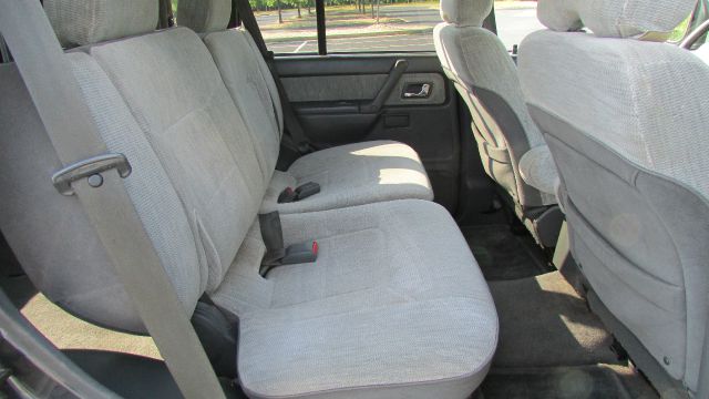 1997 Mitsubishi Montero 3.2