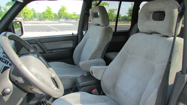 1997 Mitsubishi Montero 3.2