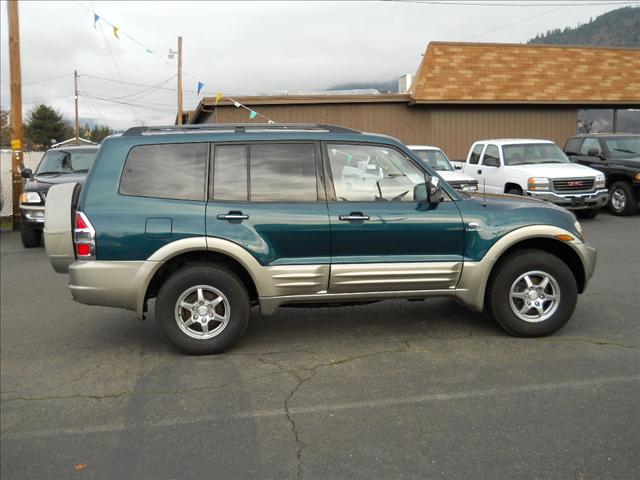 2001 Mitsubishi Montero SLT 25