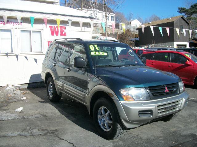 2001 Mitsubishi Montero Reg Cab 159.5 WB C5B