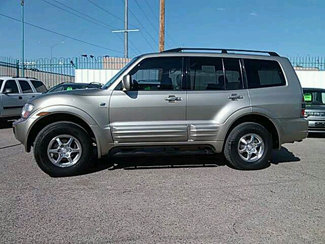 2002 Mitsubishi Montero SLT 25