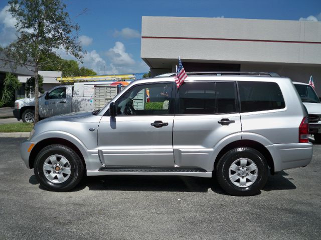 2003 Mitsubishi Montero Reg Cab 159.5 WB C5B