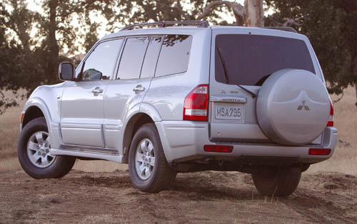 2005 Mitsubishi Montero SLT 25