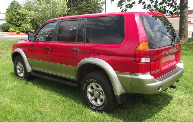 1997 Mitsubishi Montero Sport 3.2