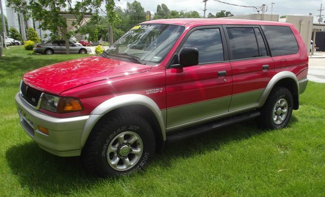 1997 Mitsubishi Montero Sport 3.2