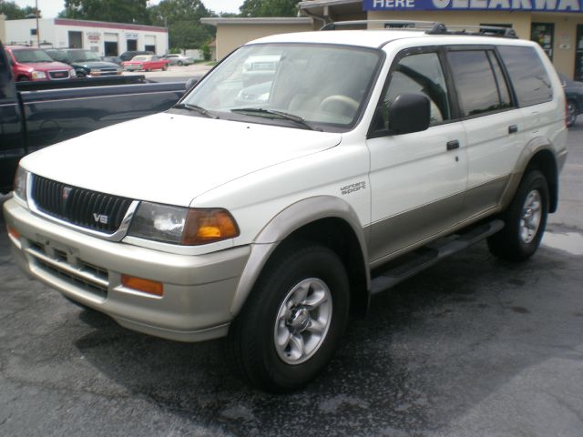 1998 Mitsubishi Montero Sport 3.0cl W/leath