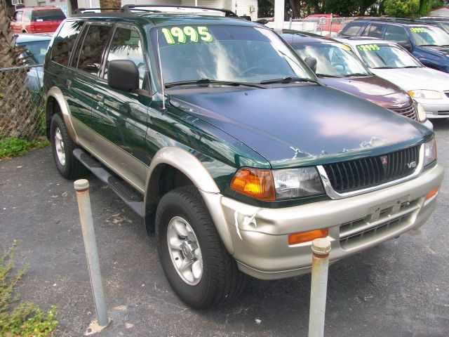 1999 Mitsubishi Montero Sport 3.0cl W/leath