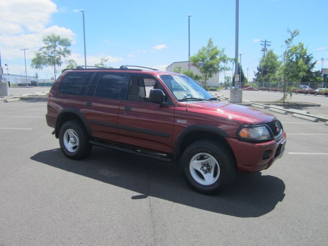 2000 Mitsubishi Montero Sport Reg Cab 159.5 WB C5B