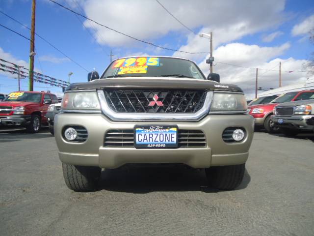 2000 Mitsubishi Montero Sport Unknown