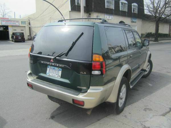 2000 Mitsubishi Montero Sport 3.2