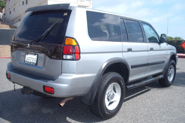 2000 Mitsubishi Montero Sport Reg Cab 159.5 WB C5B