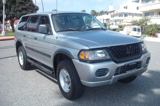 2000 Mitsubishi Montero Sport Reg Cab 159.5 WB C5B