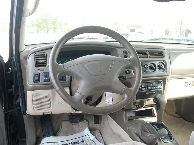 2000 Mitsubishi Montero Sport Touring W/nav.sys