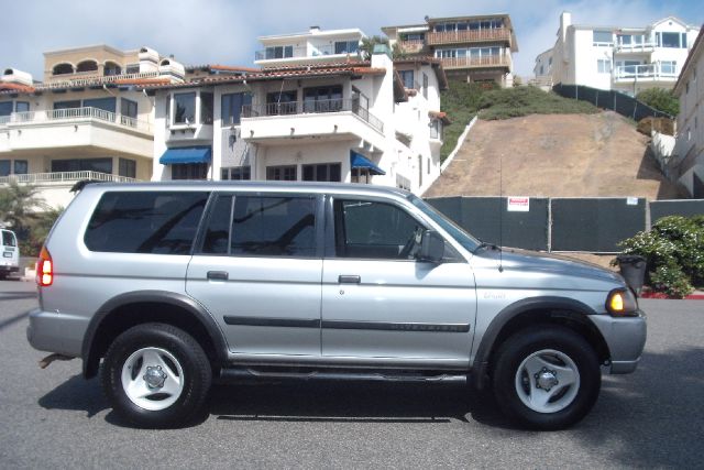 2000 Mitsubishi Montero Sport Reg Cab 159.5 WB C5B