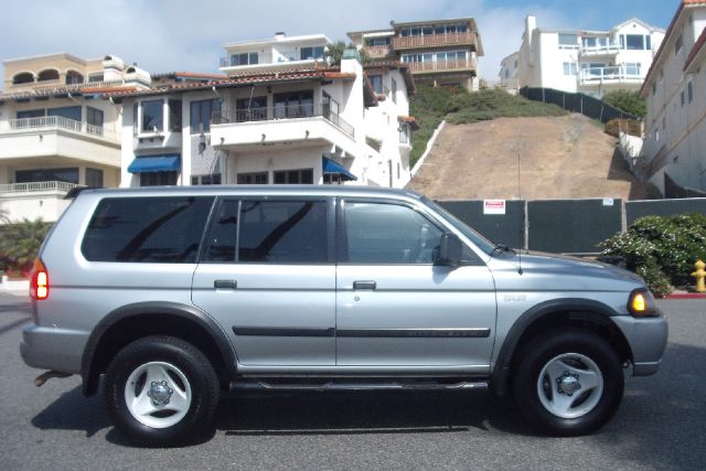 2000 Mitsubishi Montero Sport Reg Cab 159.5 WB C5B