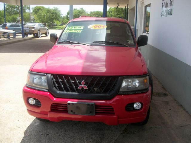 2001 Mitsubishi Montero Sport REG CAB 120.5 WB