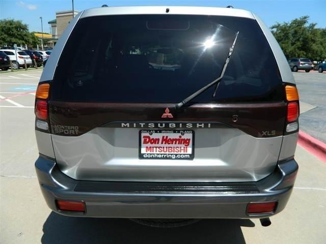 2001 Mitsubishi Montero Sport 4wdsxt