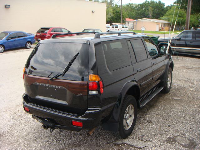 2001 Mitsubishi Montero Sport I Limited