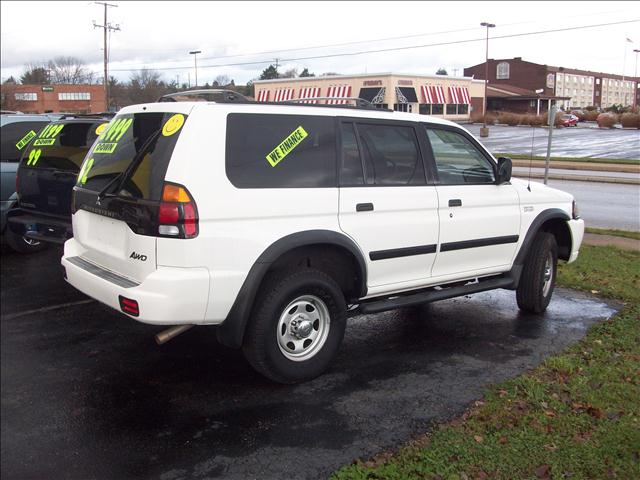 2002 Mitsubishi Montero Sport Touring W/nav.sys