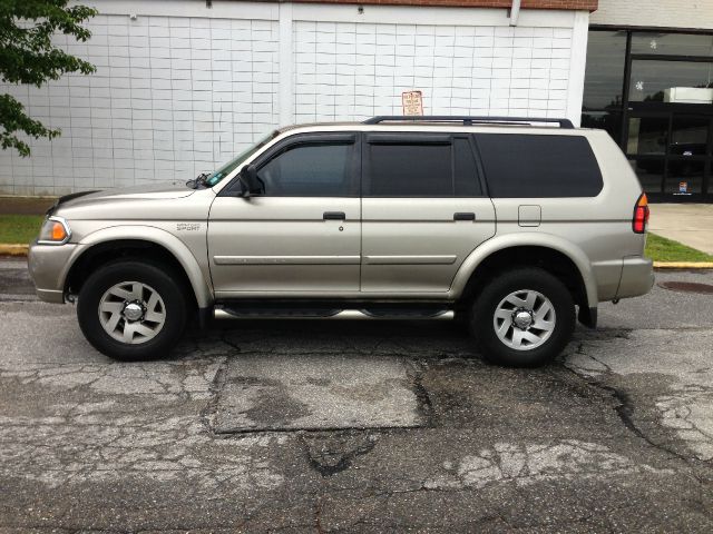 2002 Mitsubishi Montero Sport Reg Cab 159.5 WB C5B