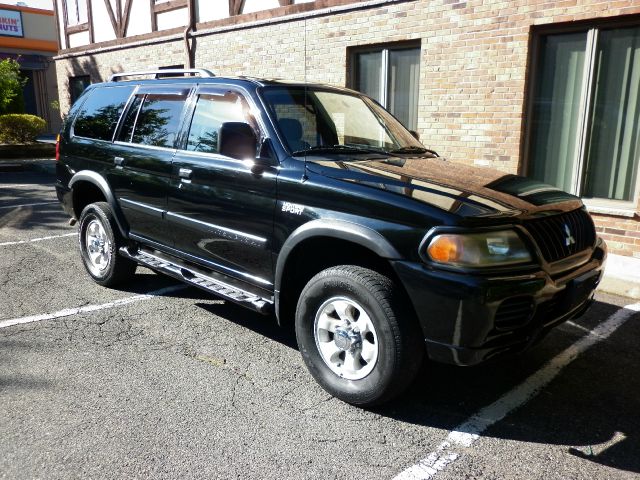 2002 Mitsubishi Montero Sport Shelby GT5