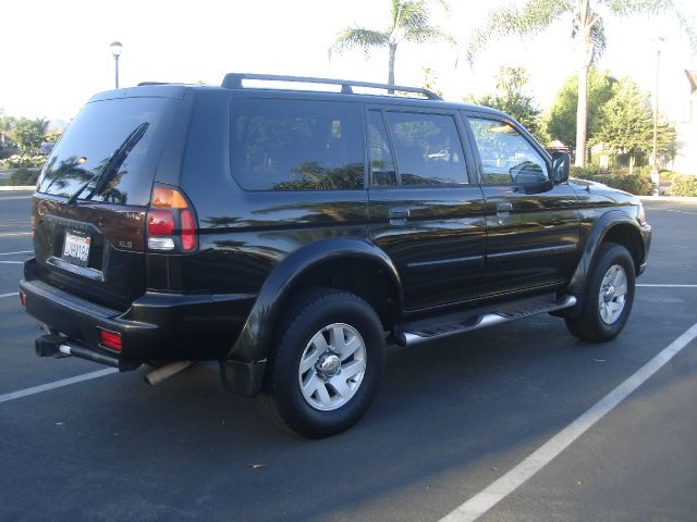 2002 Mitsubishi Montero Sport Reg Cab 159.5 WB C5B