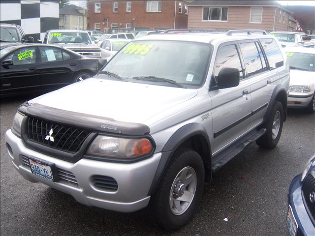 2002 Mitsubishi Montero Sport 2500 SLT 4X4 QUAD CAB