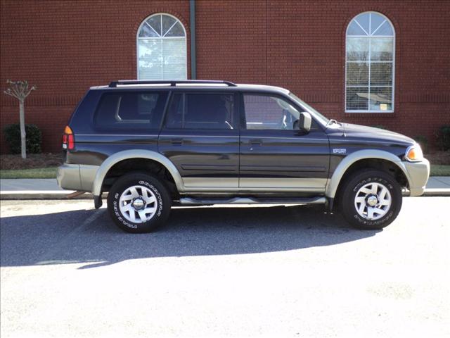 2002 Mitsubishi Montero Sport Unknown