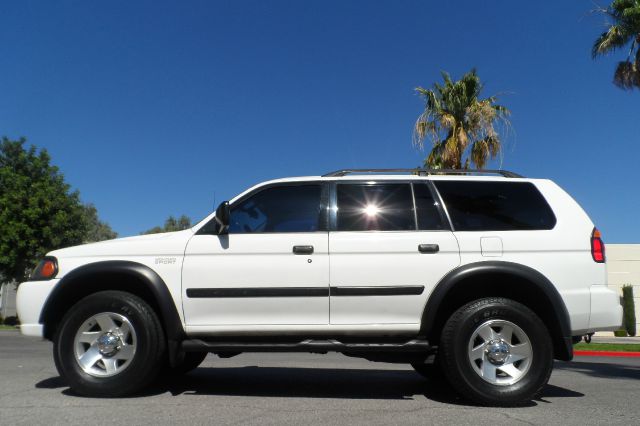 2003 Mitsubishi Montero Sport 3.0cl W/leath