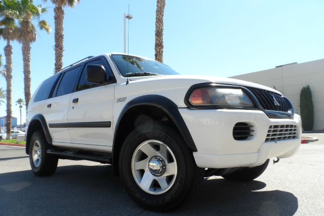 2003 Mitsubishi Montero Sport 3.0cl W/leath