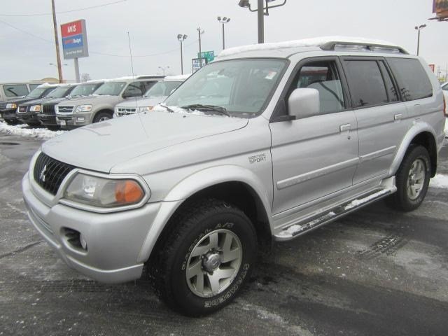 2003 Mitsubishi Montero Sport SLT 25