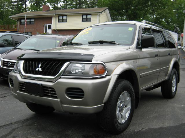 2003 Mitsubishi Montero Sport Reg Cab 159.5 WB C5B