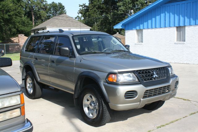 2004 Mitsubishi Montero Sport 3.0cl W/leath