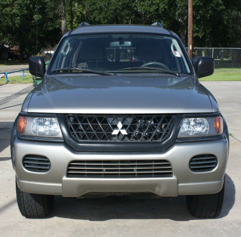 2004 Mitsubishi Montero Sport 3.0cl W/leath