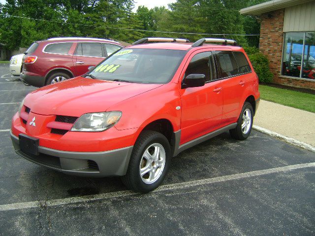 2003 Mitsubishi Outlander 1.8T Quattro Sedan 4D