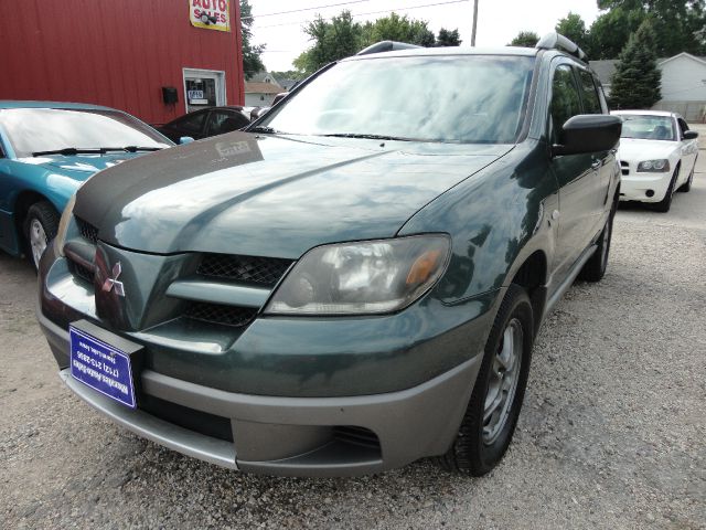 2003 Mitsubishi Outlander 1.8T Quattro Sedan 4D