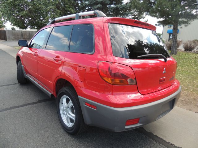 2003 Mitsubishi Outlander 1.8T Quattro Sedan 4D