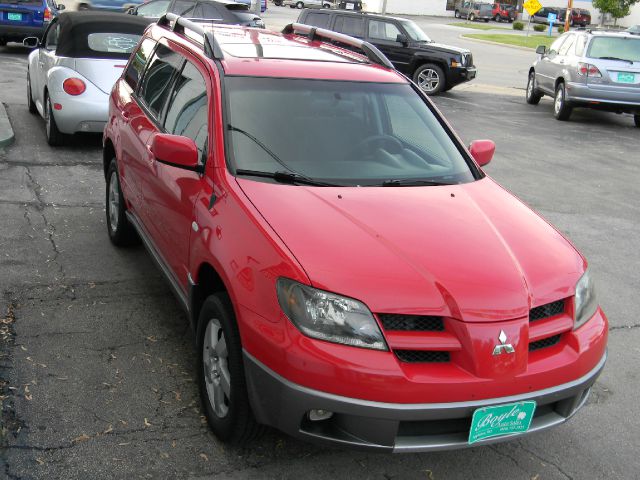 2004 Mitsubishi Outlander LT EXT 15