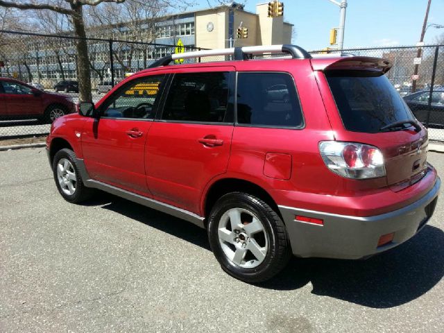 2004 Mitsubishi Outlander LT EXT 15