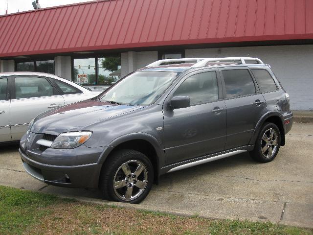 2006 Mitsubishi Outlander SE