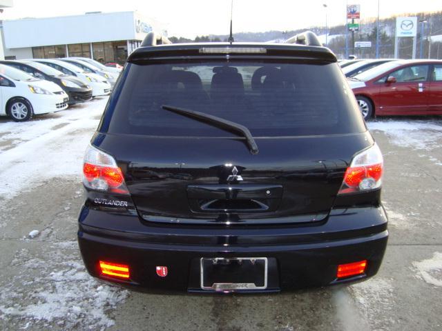 2006 Mitsubishi Outlander SLT 25