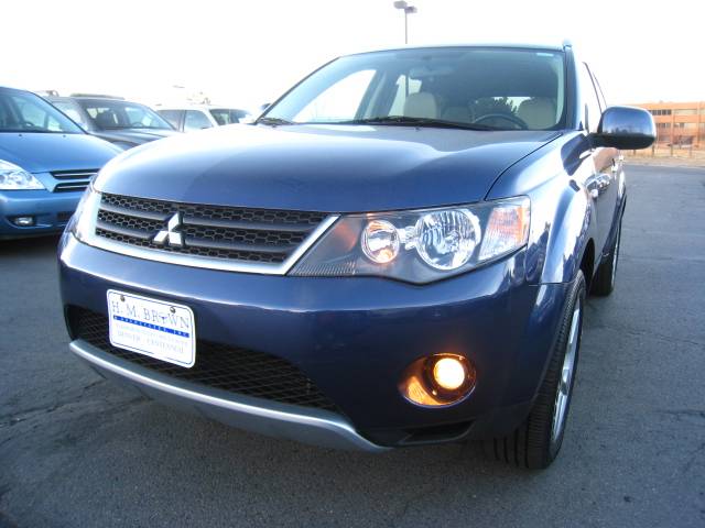 2007 Mitsubishi Outlander FWD Hatchback