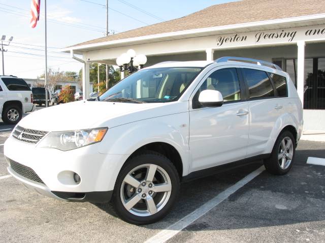 2007 Mitsubishi Outlander XLS